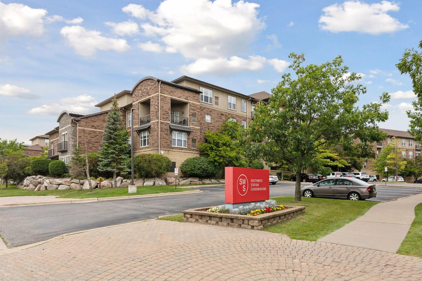13560 Technology Drive, Eden Prairie, MN 55344
