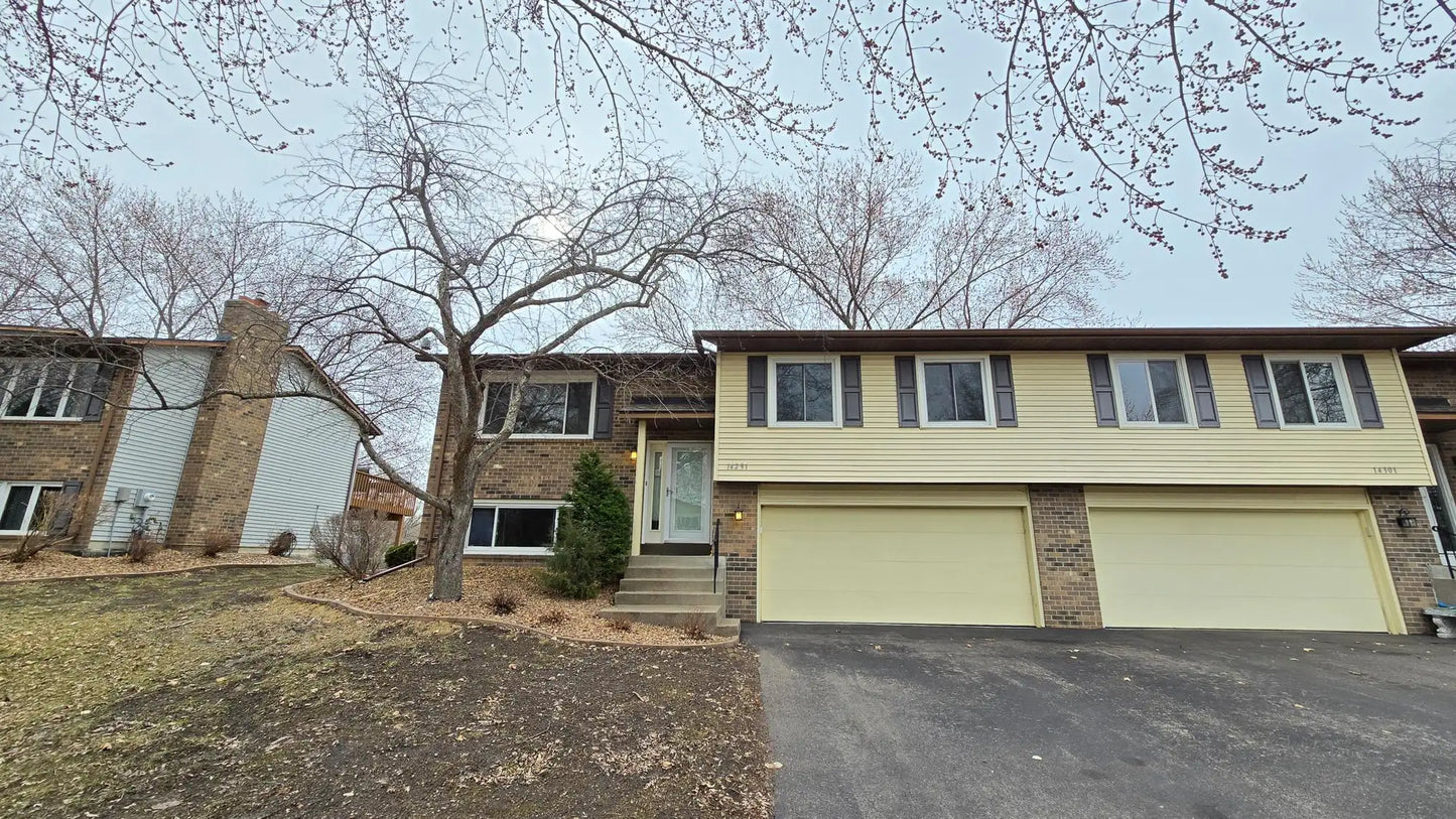 14291 92nd Avenue, Maple Grove, MN 55369