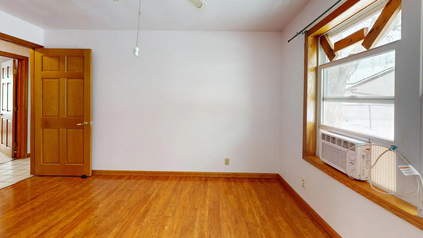 747 Nebraska Avenue, Saint Paul, MN 55106