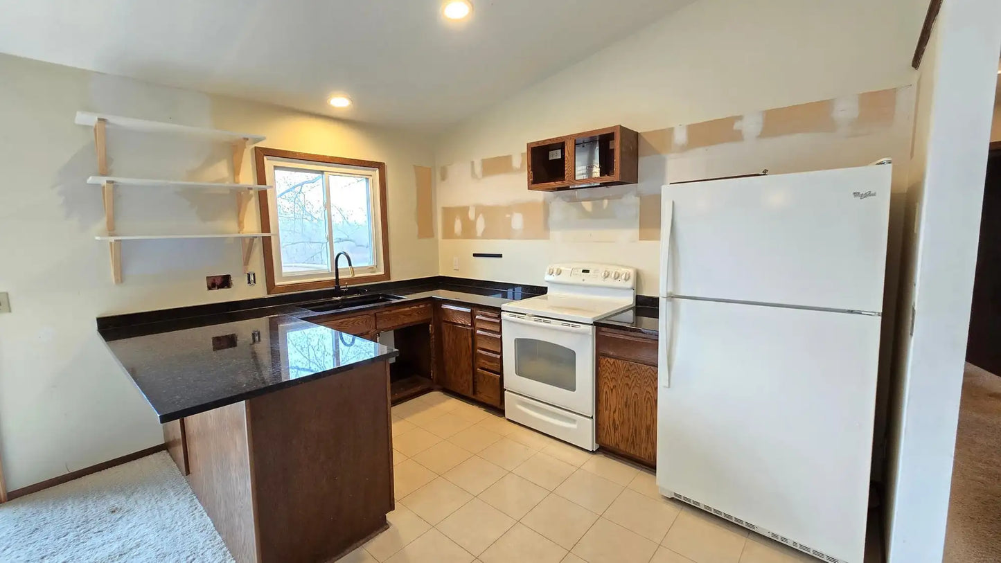 14291 92nd Avenue, Maple Grove, MN 55369
