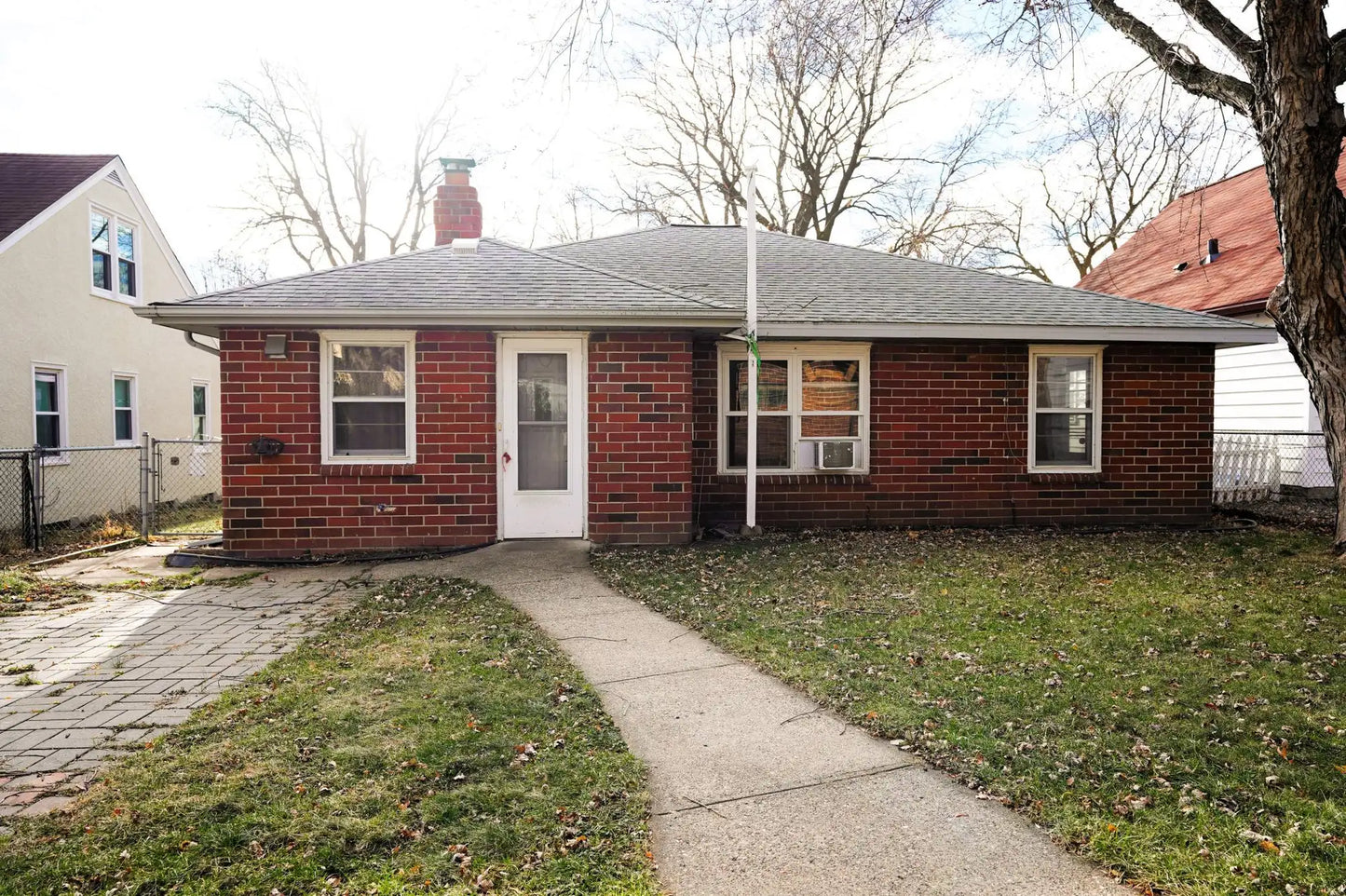 747 Nebraska Avenue, Saint Paul, MN 55106