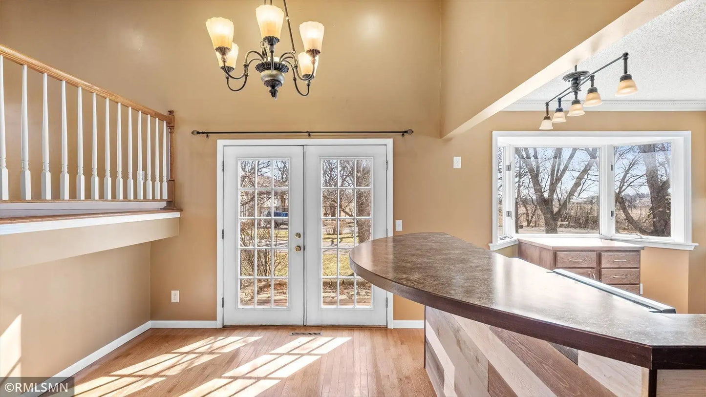 14230 Upper 54th Street, Oak Park Heights, MN 55082