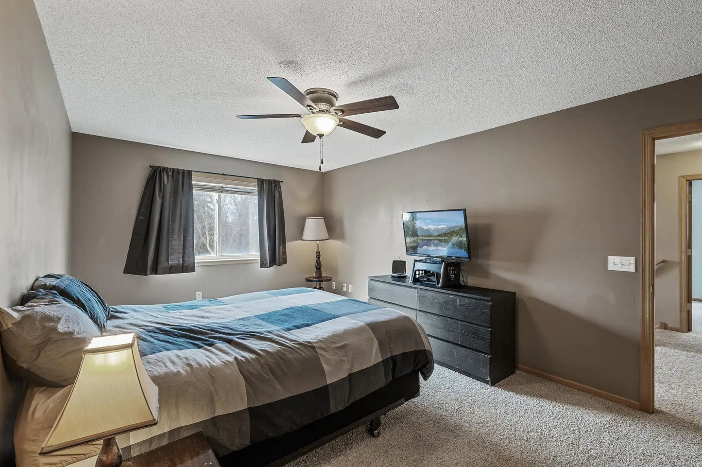 9162 Comstock Lane, Maple Grove, MN 55311