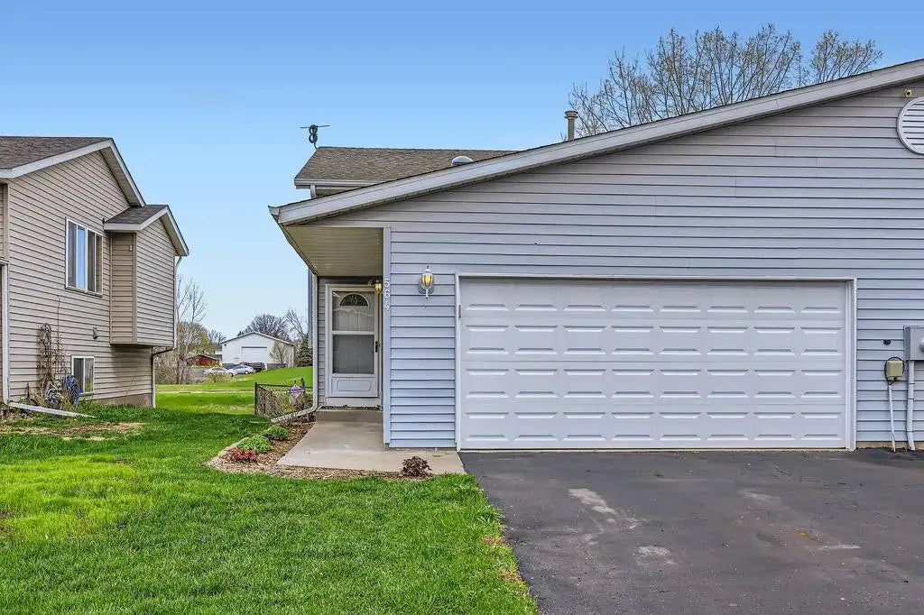 564 Kendall Drive, Hastings, MN 55033