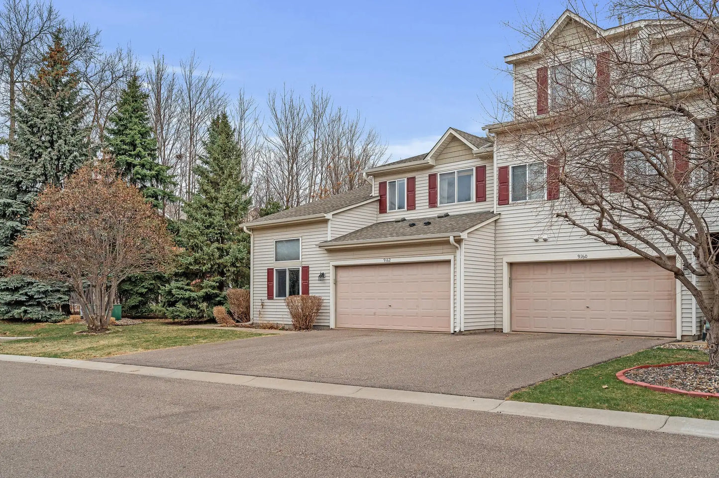 9162 Comstock Lane, Maple Grove, MN 55311