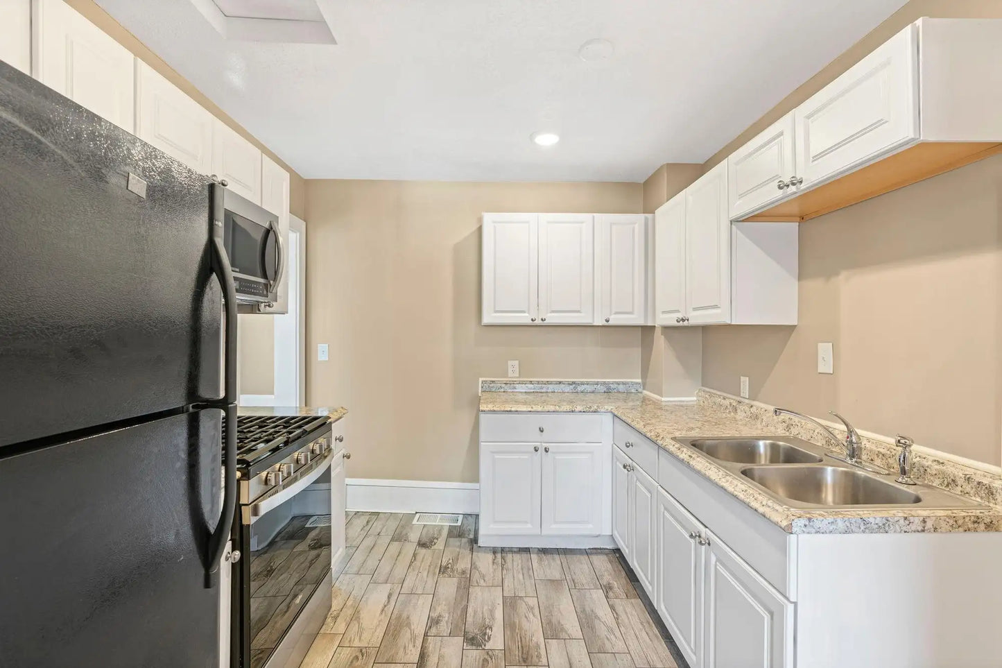 3814 Dupont Avenue, Minneapolis, MN 55412