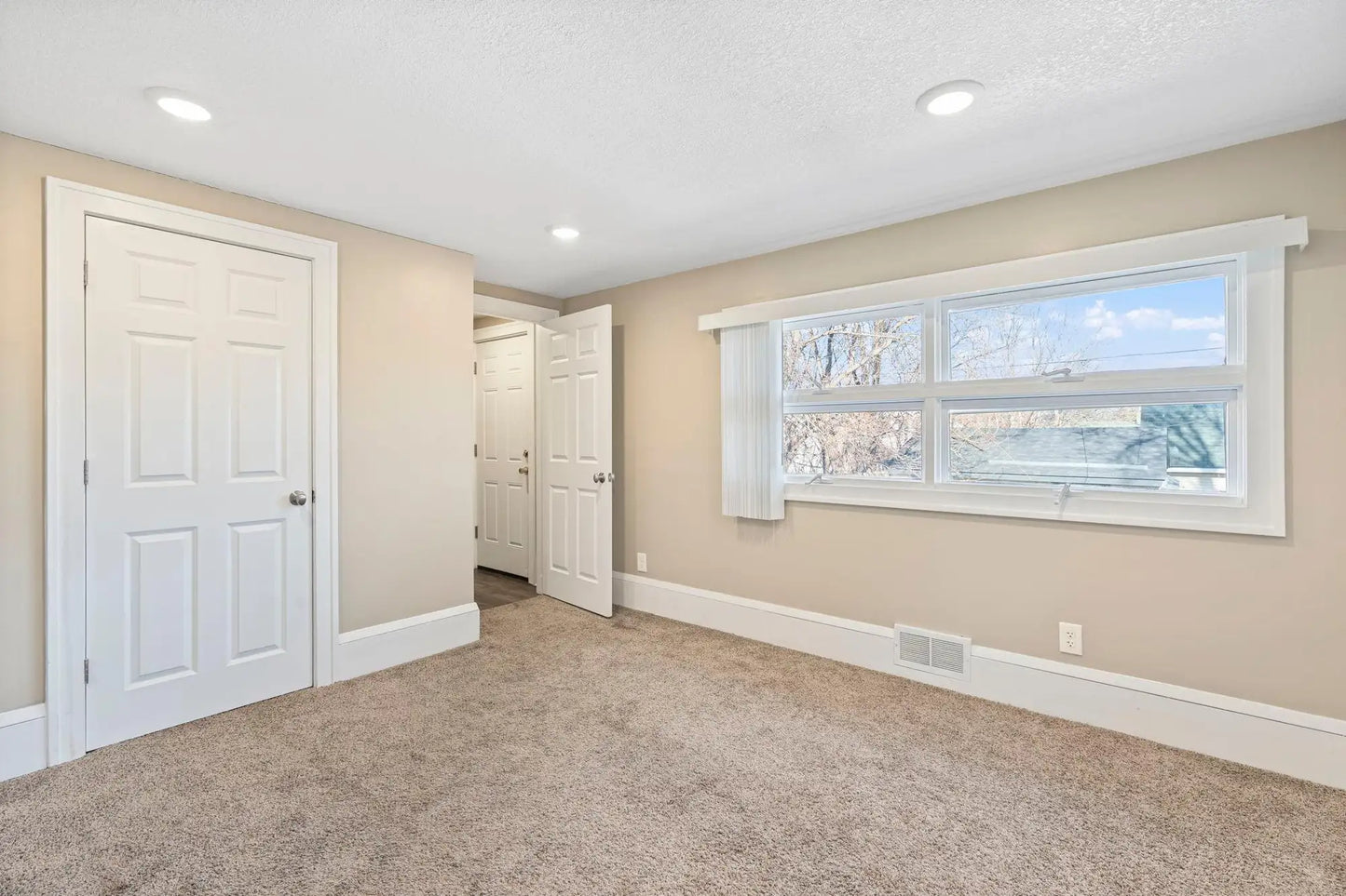 3814 Dupont Avenue, Minneapolis, MN 55412