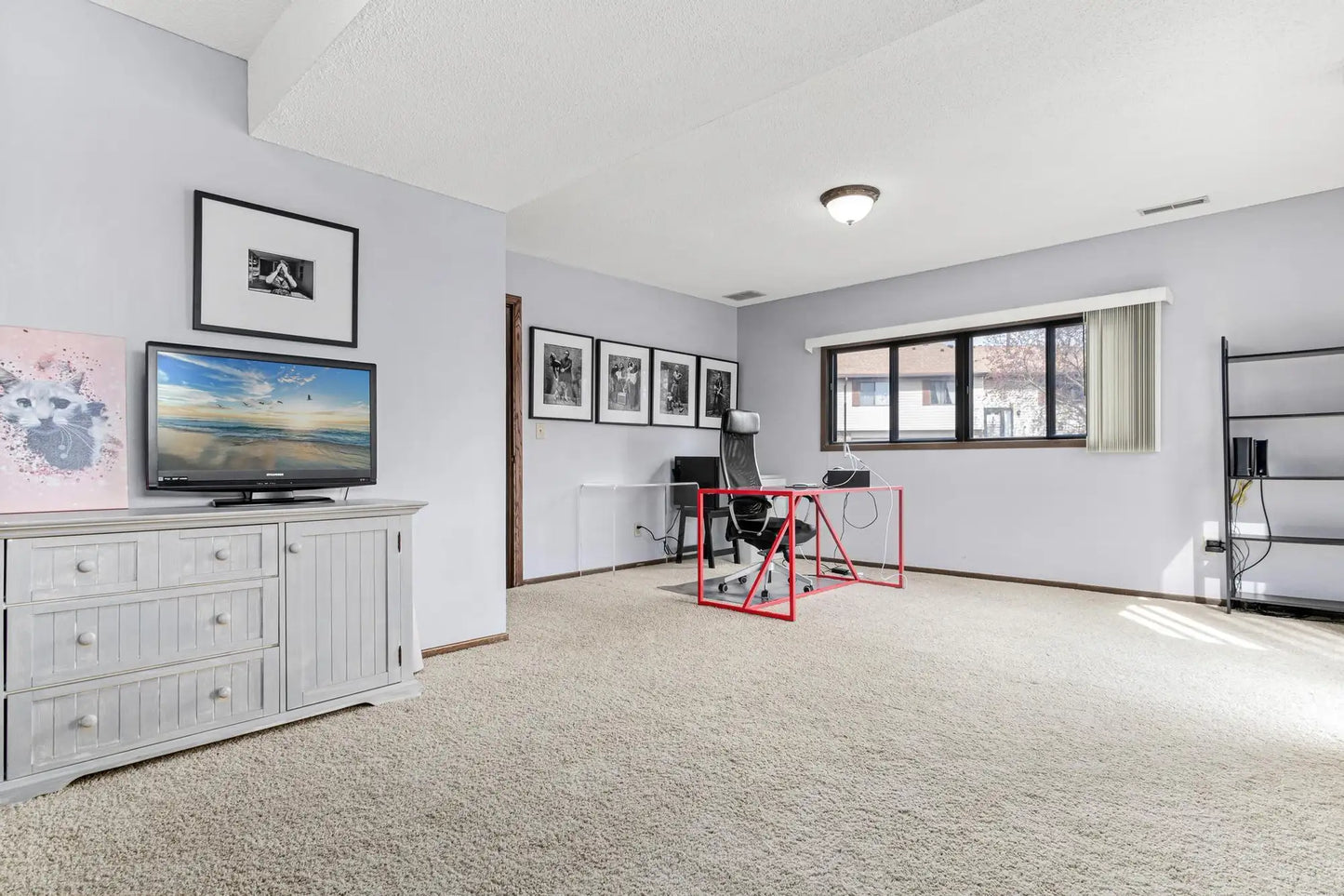 15724 Griffon Court, Apple Valley, MN 55124